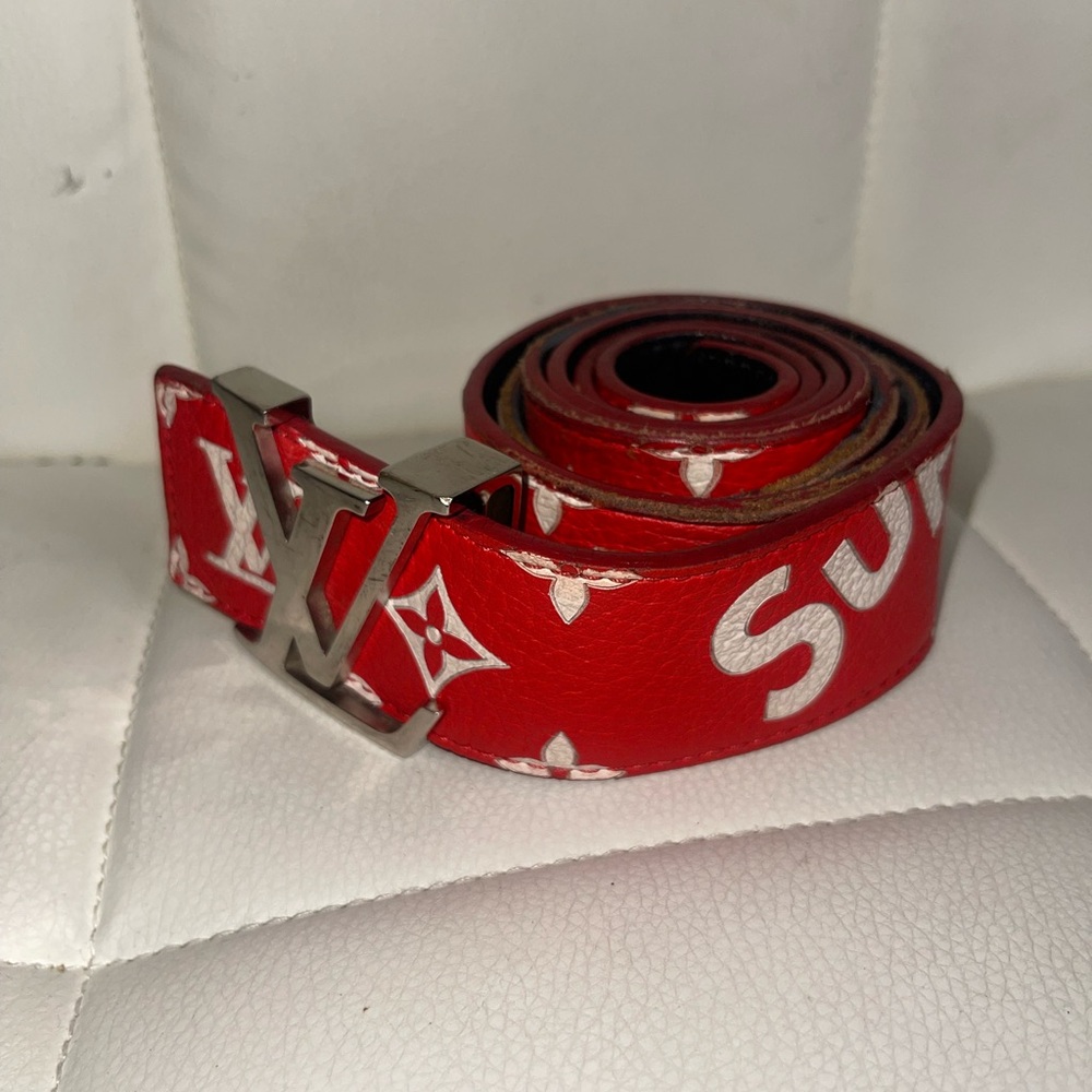 Supreme x Louie Vuitton belt authentic